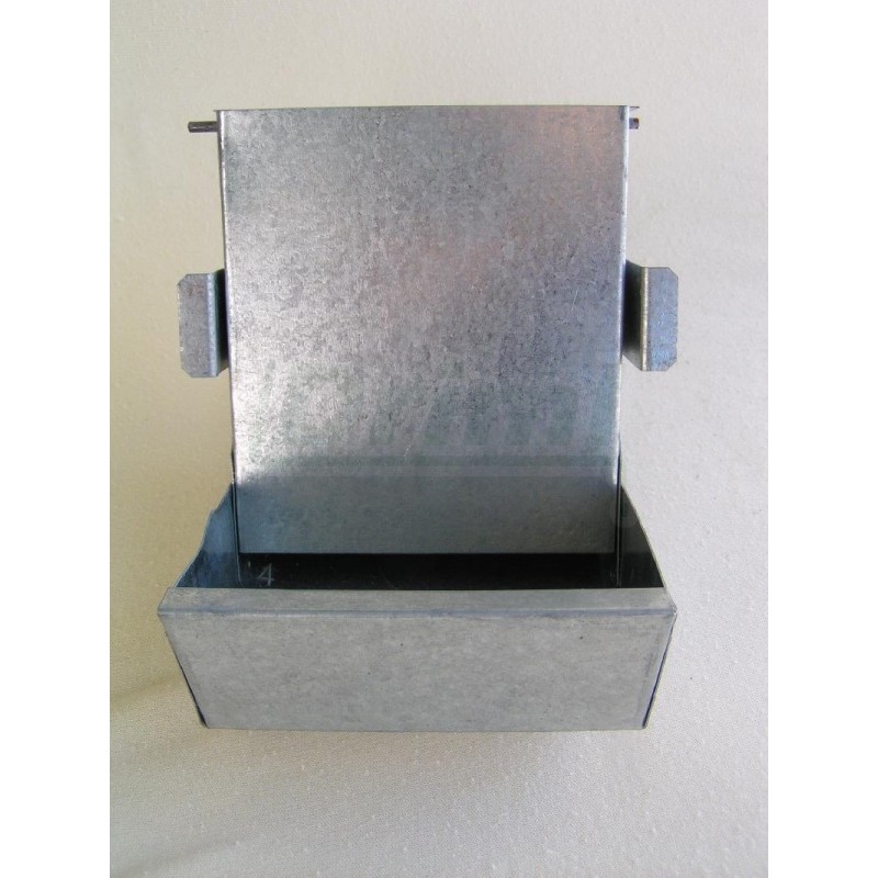 Zásobník na granule a zrno - obsluha zvenčí 1 l – pozinkovaný plech