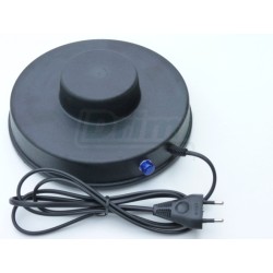 Vyhřívací podložka 230 V, 15W, plastová s výstupkem pro holubí napaječku