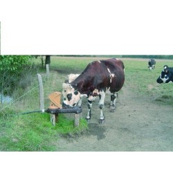 Pastevní-pumpa AQUAMAT, membránová, sací hloubka 7m, sací délka až 70m