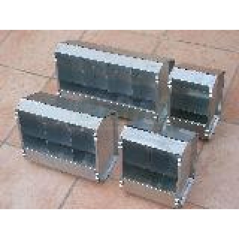 Zásobník na granule a zrno s víkem vnější - 3 oddíly