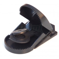 Past na krysy s pružinou