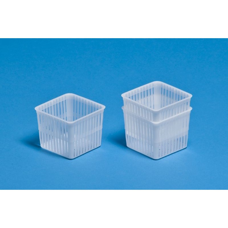 Forma na čerstvý sýr 80g, hranatá   P00781