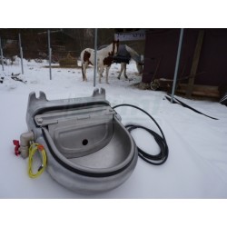 Vyhřívaná  nerezová napáječka DRIML 2,5 litru, 230/12 V,  do -30°