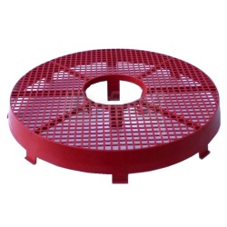 Podstavec pod napáječky a krmítka na hluboké podestýlce