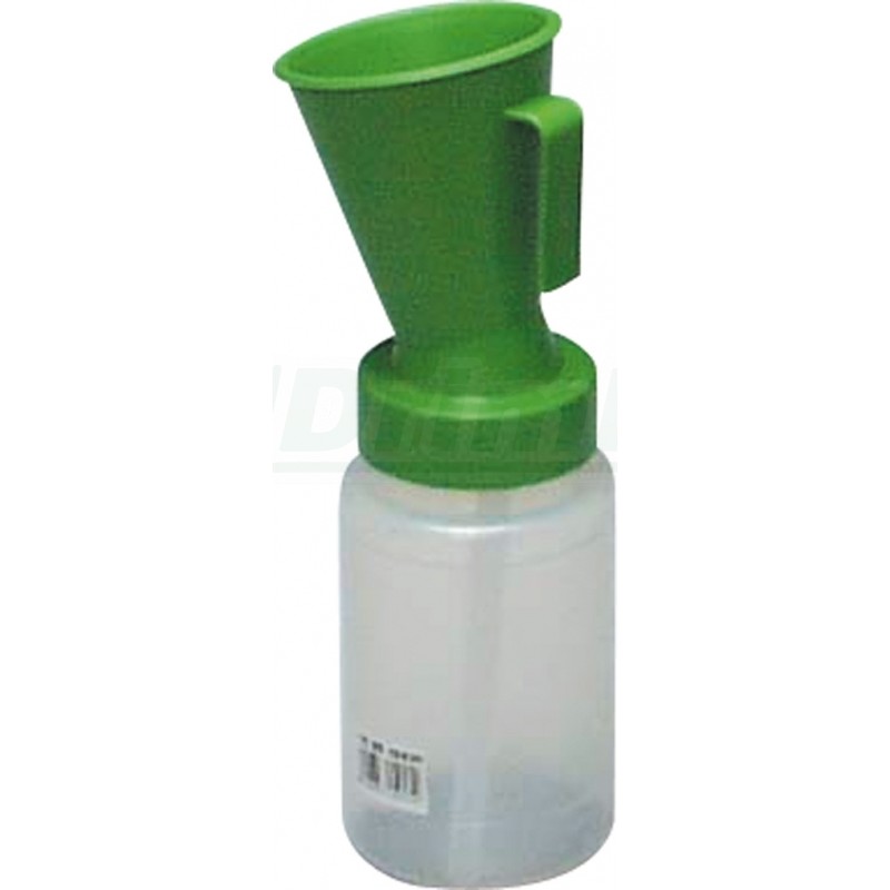 Desinfektor struku, desinfekce se vrací zpět do nádržky 300 ml