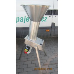 Nerezový drtič ovoce, řepy, brambor, kořenové zeleniny atd