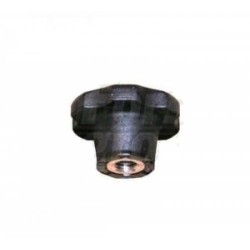 Spojovací matice s mosaznou vložkou