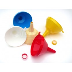 Plastová nálevka se sítkem