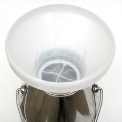 Nalévací trychtýř do konve se sítkem, horní ? 32, spodní ? 15