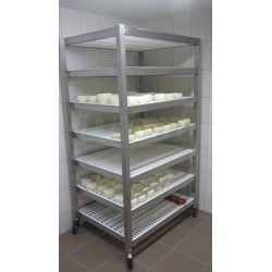 Regál pro ukládání - zrání sýrů