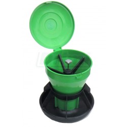 Samokrmítko pro selata se zásobníkem cca 20 litrů