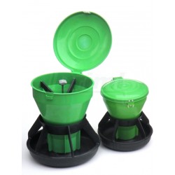 Samokrmítko pro selata se zásobníkem cca 20 litrů