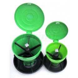 Samokrmítko pro selata se zásobníkem cca 20 litrů