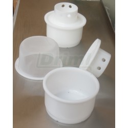 Kadova forma 3 - 3,5 kg  na polotvrdé a tvrdé sýry. Je určená ke strojnímu lisování pod tlakem.