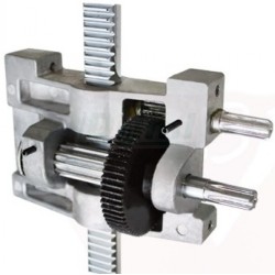 Manuální, vertikální, nerezová plnička klobás BT07 na 7 litrů s 5 nástavci