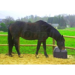 Napaječka LA BUVETTE THERMOLAC 75 - 2-míčová, 99x66x53cm, do -30 stupňů C, pro 40 zvířat