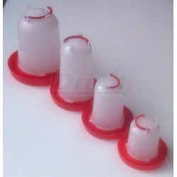 Napáječka 0,75 l s bajonetem červená