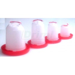 Napáječka 0,75 l s bajonetem červená