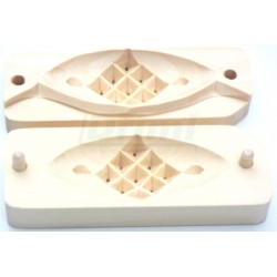 Dvoudílná forma na oštěpek, vzor 2