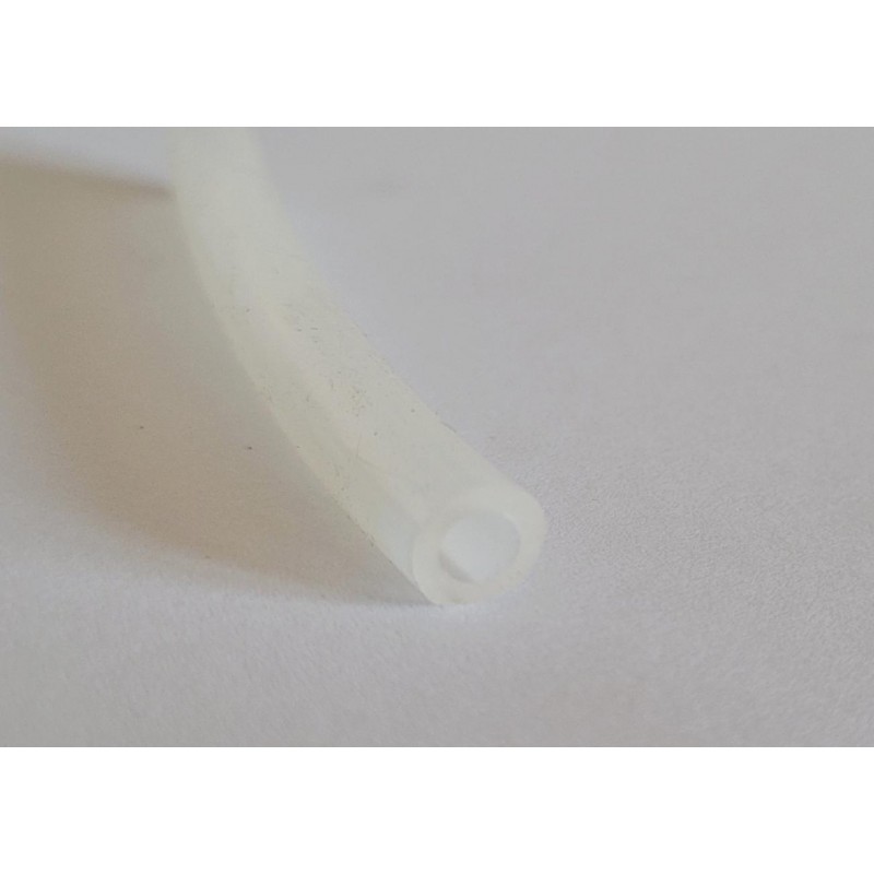 Silikonová hadice 4 x 7 mm