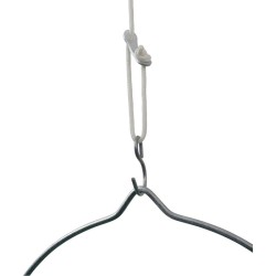 Kbelíková napaječka pro drůbež s niply