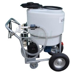 Vozík na mléko pro telata s plastovou nádobou 170 l, s mixérem a digitálním dávkovacím čerpadlem, bez pojezdu