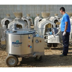 Pasterizační krmný vozík pro telata MILKCAB 300/4 s el. pojezdem