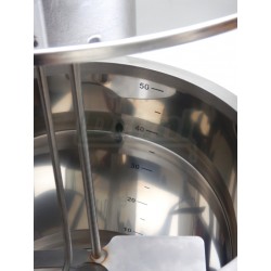 Pastér PTK 50 s kalibrovaným teploměrem, s míchadlem, na podstavci, analogové ovládání