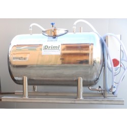 500 l Přepravní tank s měřením průtoku a sanitací na lyžinách