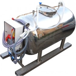 1500 l Přepravní tank s měřením průtoku a sanitací na lyžinách