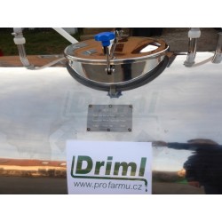 1500 l Přepravní tank s měřením průtoku a sanitací na lyžinách