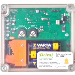 Automatická dvířka kurníku 4,5V / 230V komplet s dvířky, se záložním zdrojem a jednoduchým nastavením