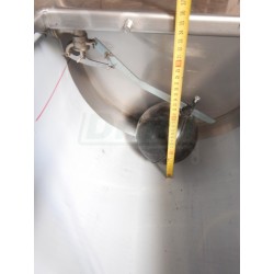 Celonerezová vyhřívaná napáječka 140 litrů 150 x 46 x 35 cm