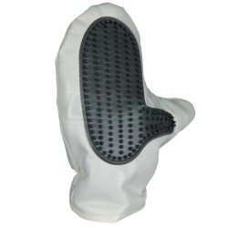 Rukavice na čištění srsti a masáž Trixie