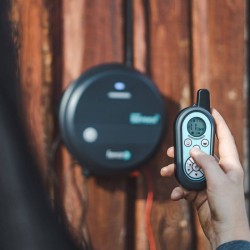 Fencee Power Duo RF PDX 30 s výkonem 3 J s ovladačem a Fencee WiFi Gateway GW 100